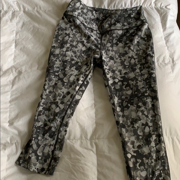 Eddie Bauer Pants - Cropped Leggings